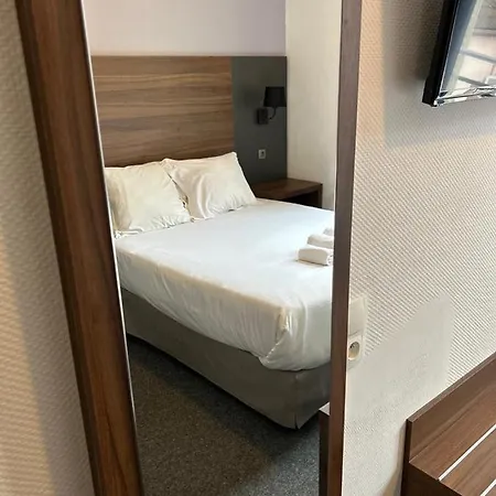 Hotel Moderne 2*