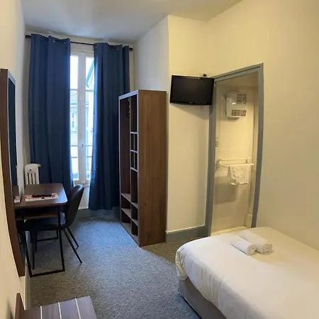 Hotel Moderne 2*